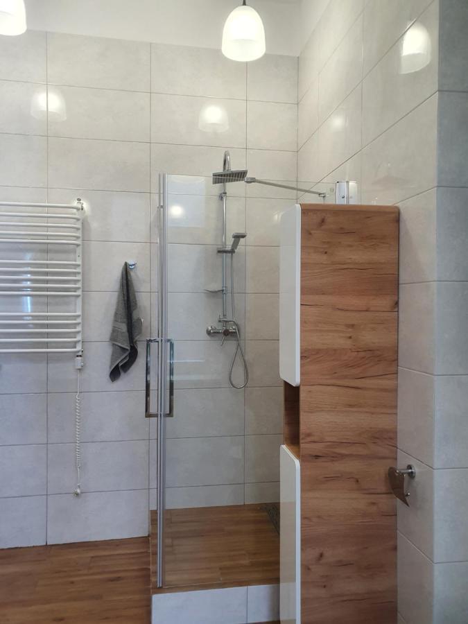 Prestige Aparthotel Piotrkowska 82 - Wyjatkowy Widok Na Deptak Лодз Екстериор снимка
